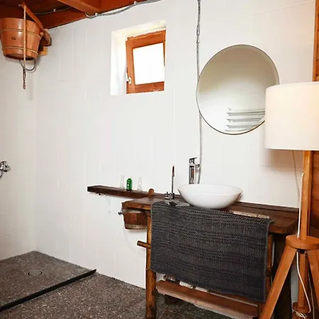 Erdoterasz Vendeghaz & Appartement Kehidakustány
